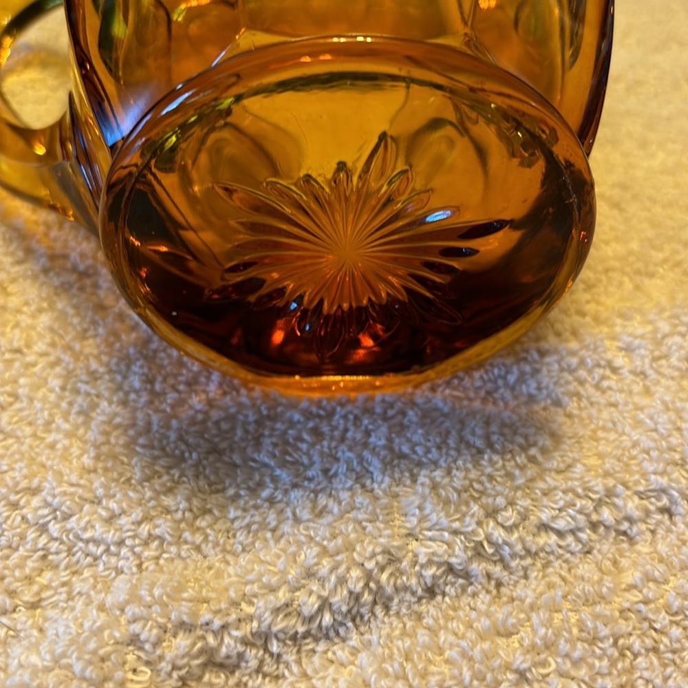 Fostoria coin dot pitcher - Picture 3 of 4